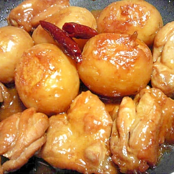 フライパンひとつで新じゃがと鶏肉のピリ辛炒め煮 レシピ 作り方 By デラみーやん 楽天レシピ フライパンひとつで新じゃがと鶏肉のピリ辛炒め煮 レシピ 作り方 By デラみーやん 楽天レシピ